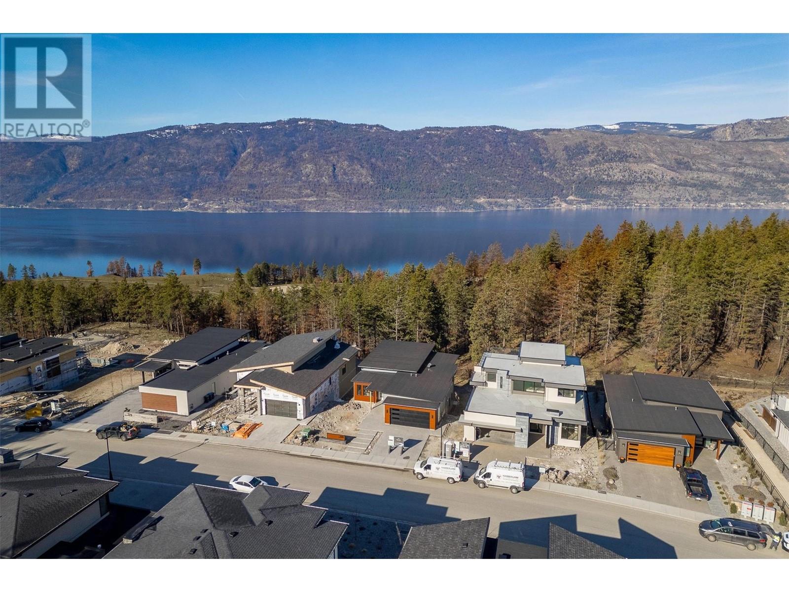 10198 Beacon Hill Drive, Lake Country, British Columbia  V4V 0A9 - Photo 63 - 10324871