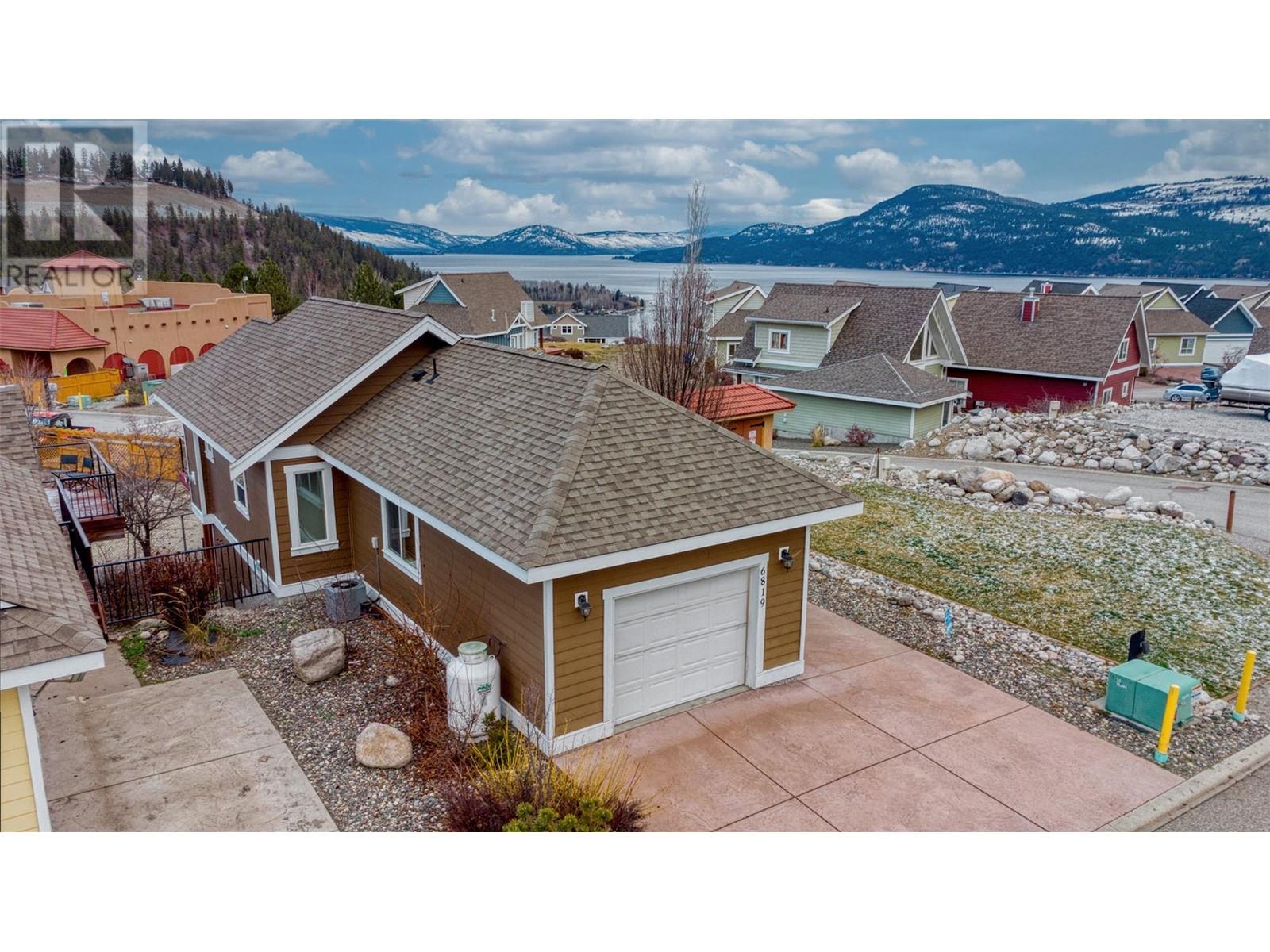 6819 Madrid Way Unit# 355, Kelowna, British Columbia  V1Z 3R8 - Photo 2 - 10307329