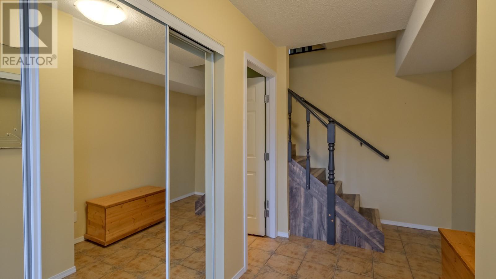 10713 Julia Street, Summerland, British Columbia  V0H 1Z5 - Photo 28 - 10325247