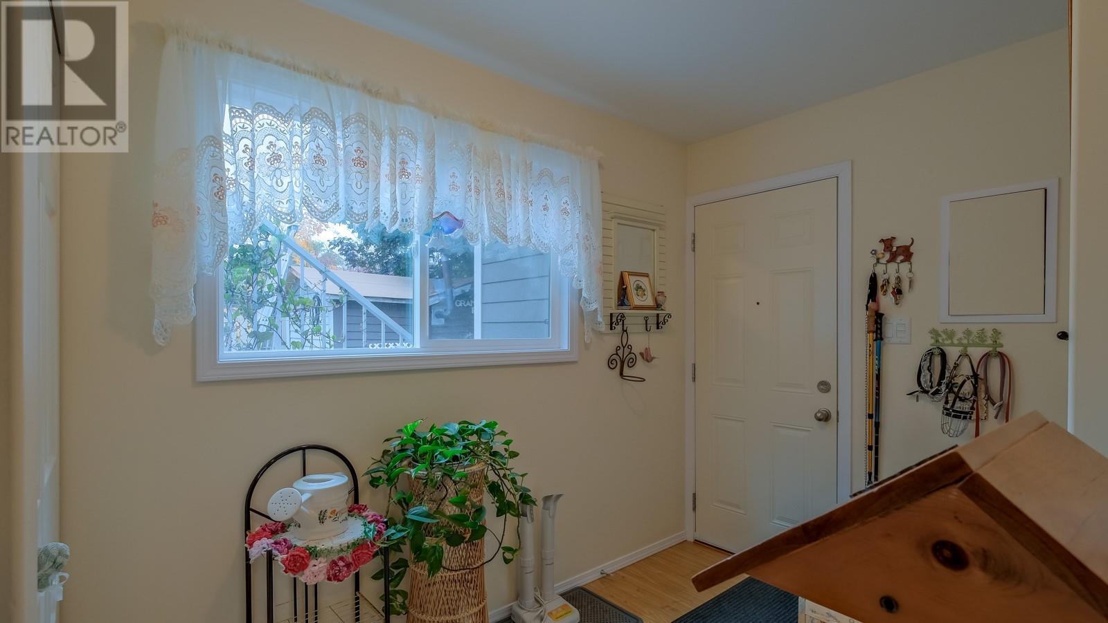 10713 Julia Street, Summerland, British Columbia  V0H 1Z5 - Photo 34 - 10325247