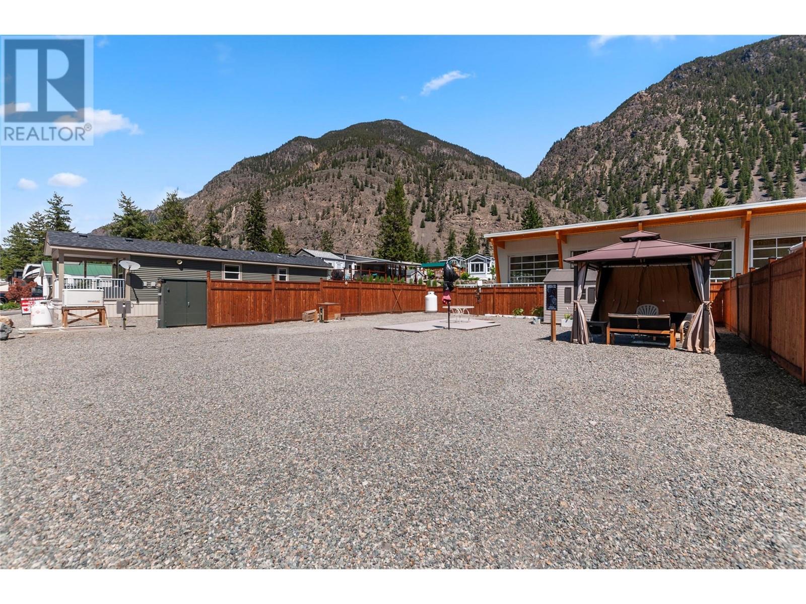 4354 Highway 3 Unit# 51, Keremeos, British Columbia  V0X 1N1 - Photo 2 - 10325450