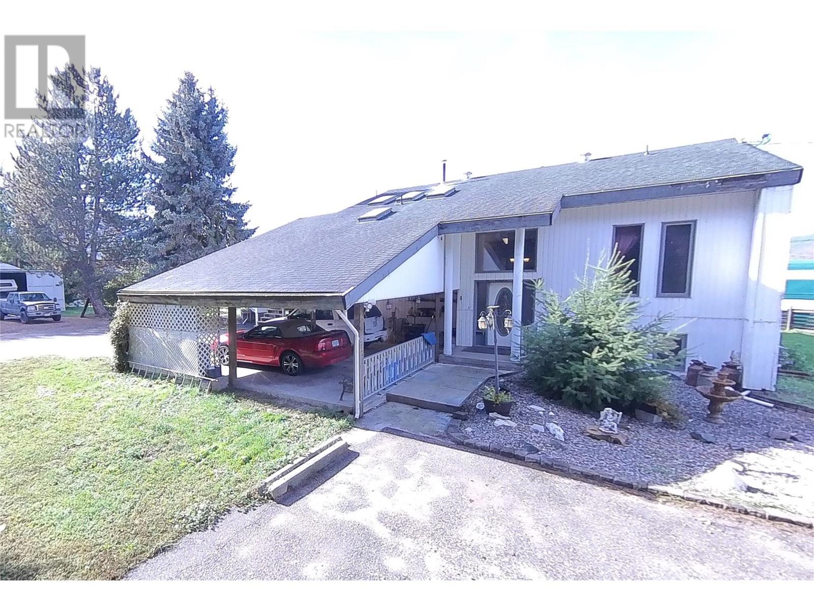 3745 Highway 97a Road, Spallumcheen, British Columbia  V4Y 0T3 - Photo 1 - 10325476