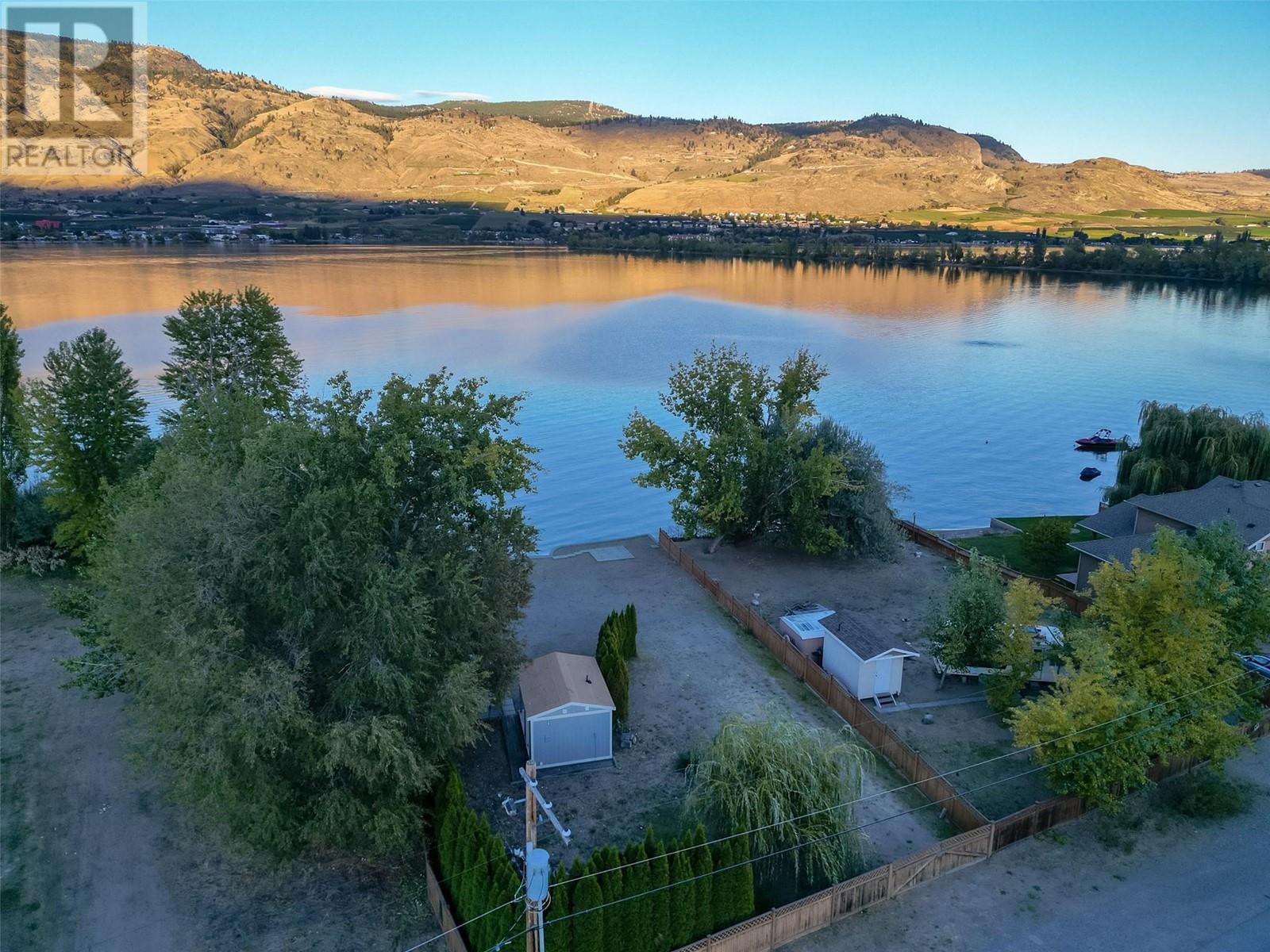 4025 Oleander Drive, Osoyoos, British Columbia  V0H 1V1 - Photo 30 - 10325474