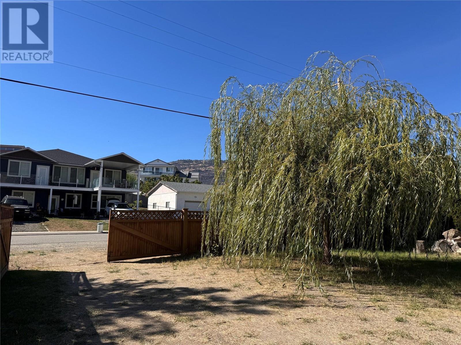 4025 Oleander Drive, Osoyoos, British Columbia  V0H 1V1 - Photo 4 - 10325474