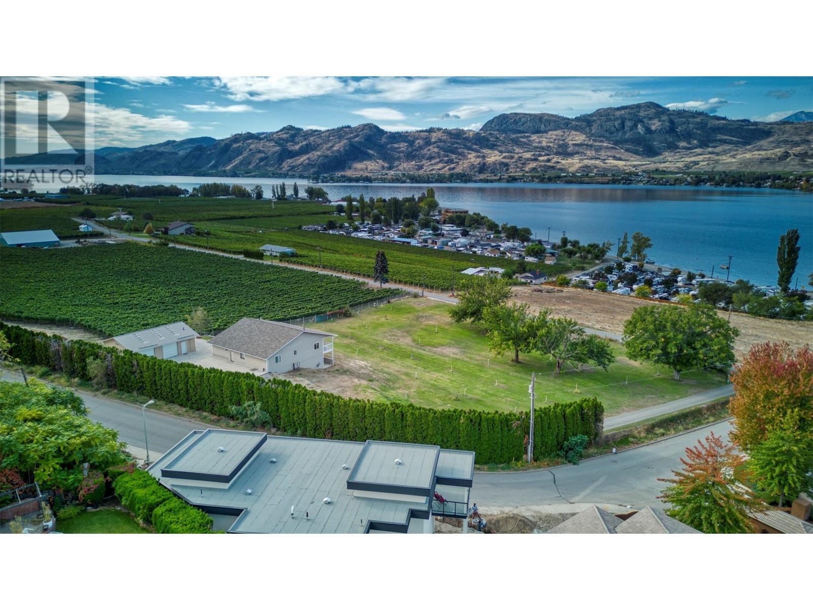 3251 41st Street, Osoyoos, British Columbia  V0H 1V6 - Photo 39 - 10325360