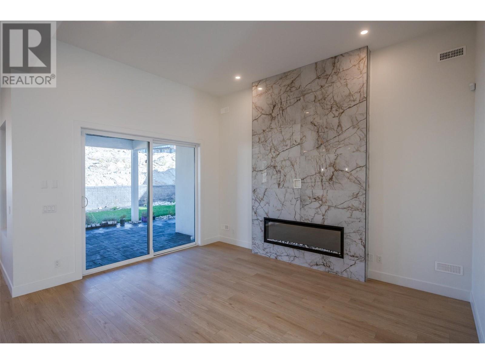 1125 Antler Drive, Penticton, British Columbia  V2A 9G6 - Photo 5 - 10325539