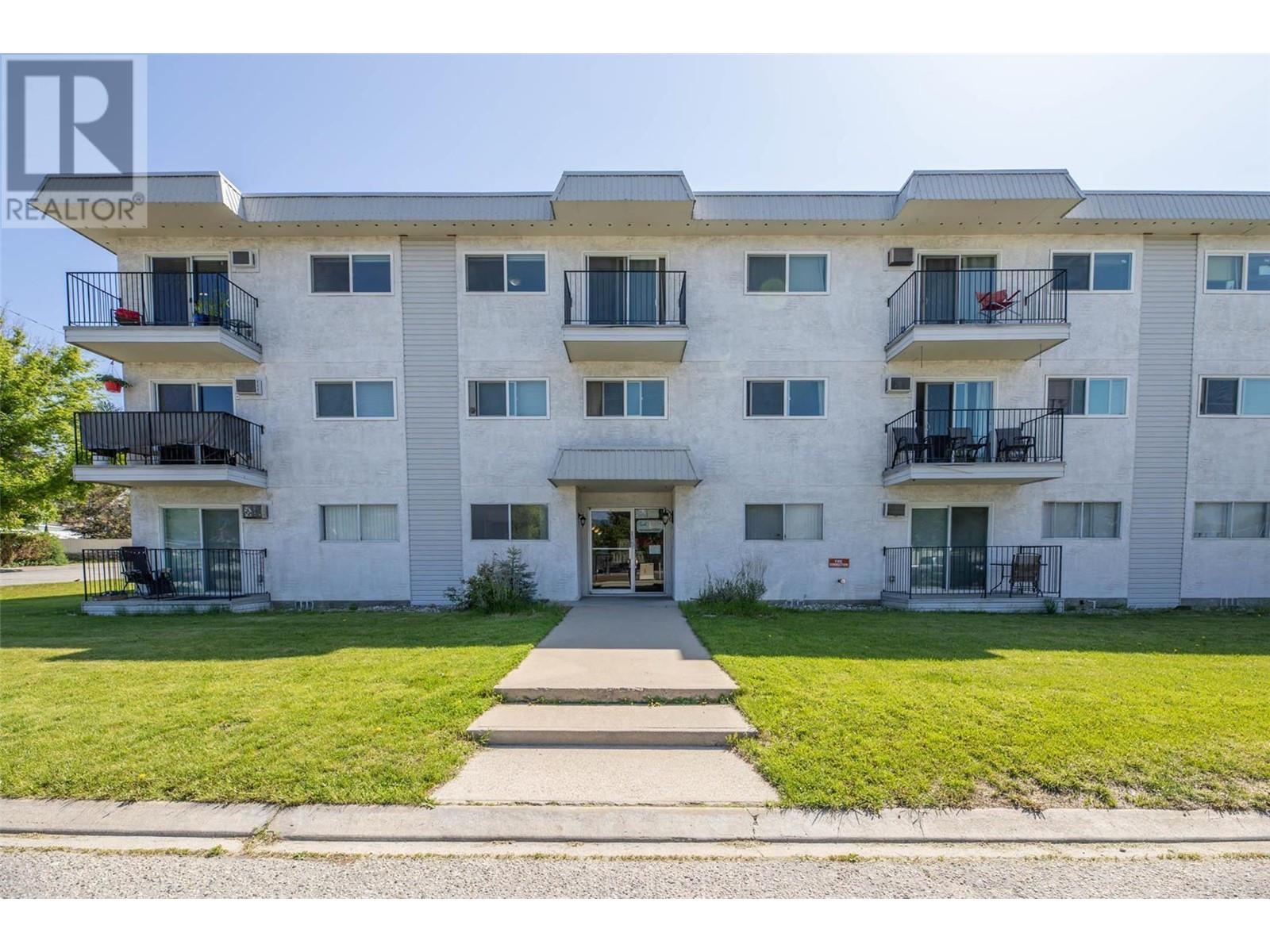 1300 Church Street Unit# 301, Penticton, British Columbia  V2A 4R8 - Photo 1 - 10325335