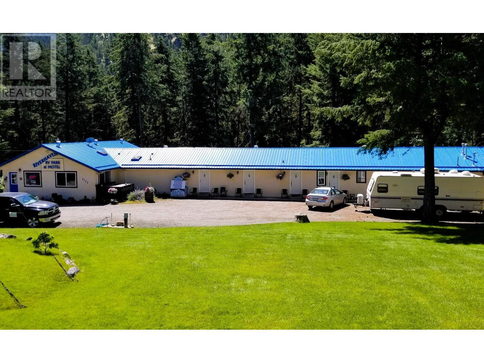 6165 Highway 3, Hedley, British Columbia  V0X 1K0 - Photo 36 - 10325018