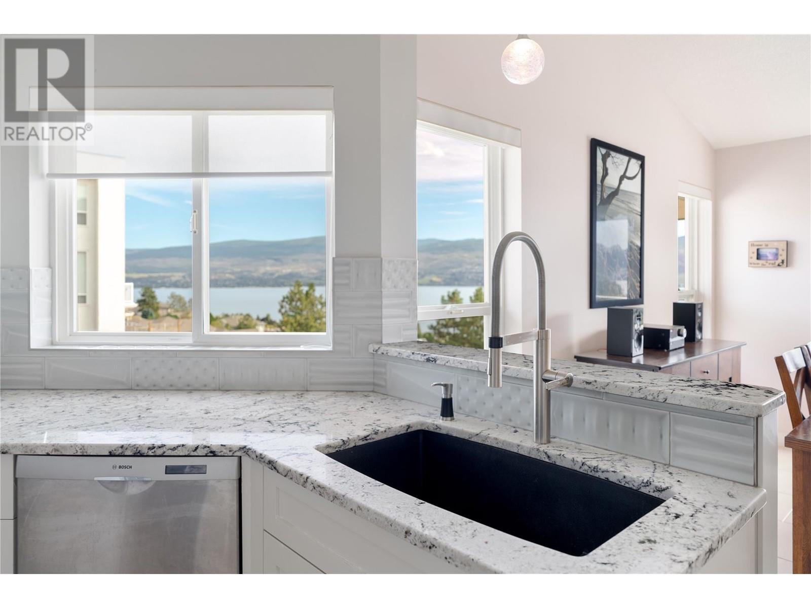 1431 Menu Road, West Kelowna, British Columbia  V4T 2R9 - Photo 6 - 10325109