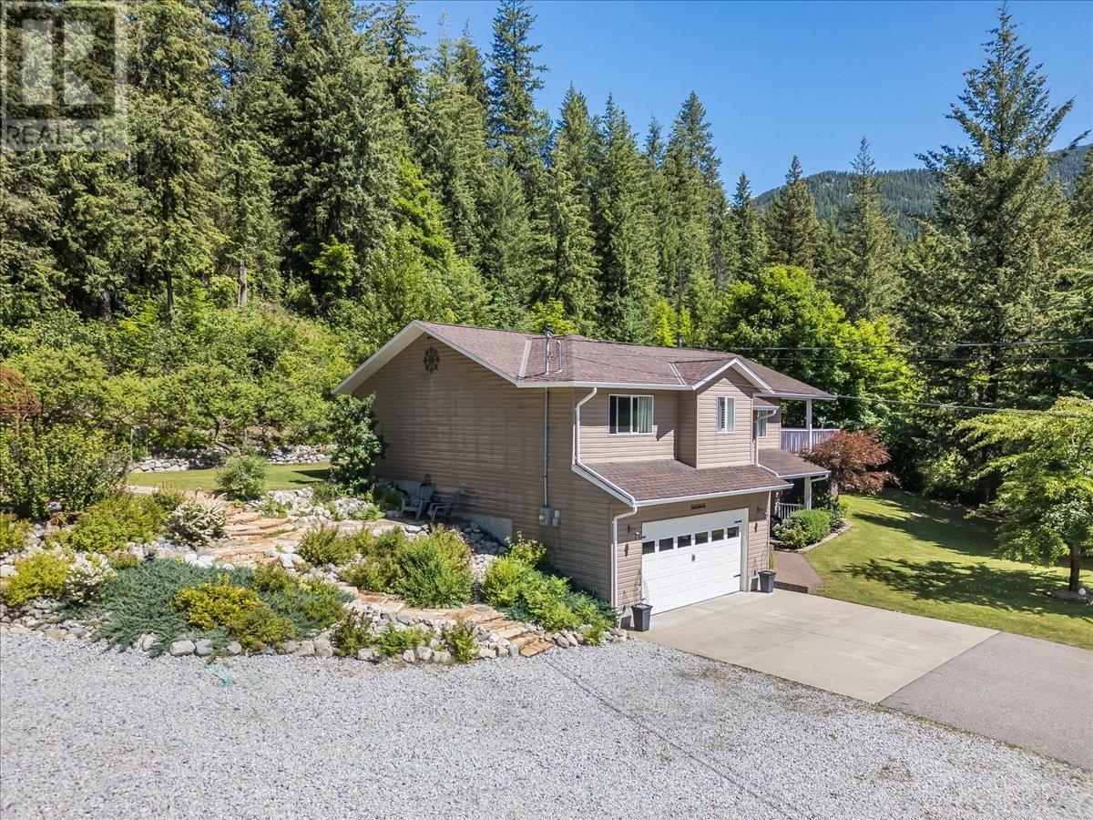 5913 Bluebird Road, Taghum, British Columbia  V1L 6X9 - Photo 52 - 2479899