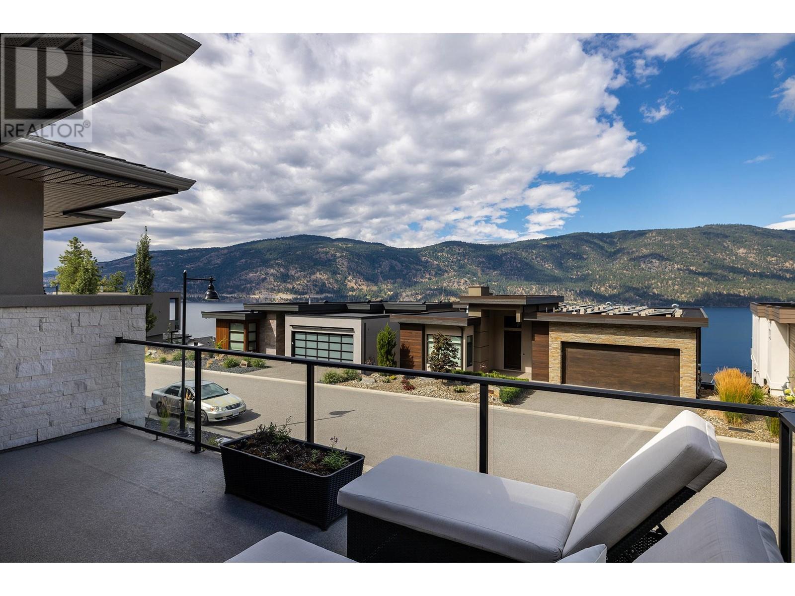 3399 Water Birch Circle, Kelowna, British Columbia  V1V 3G1 - Photo 13 - 10325630