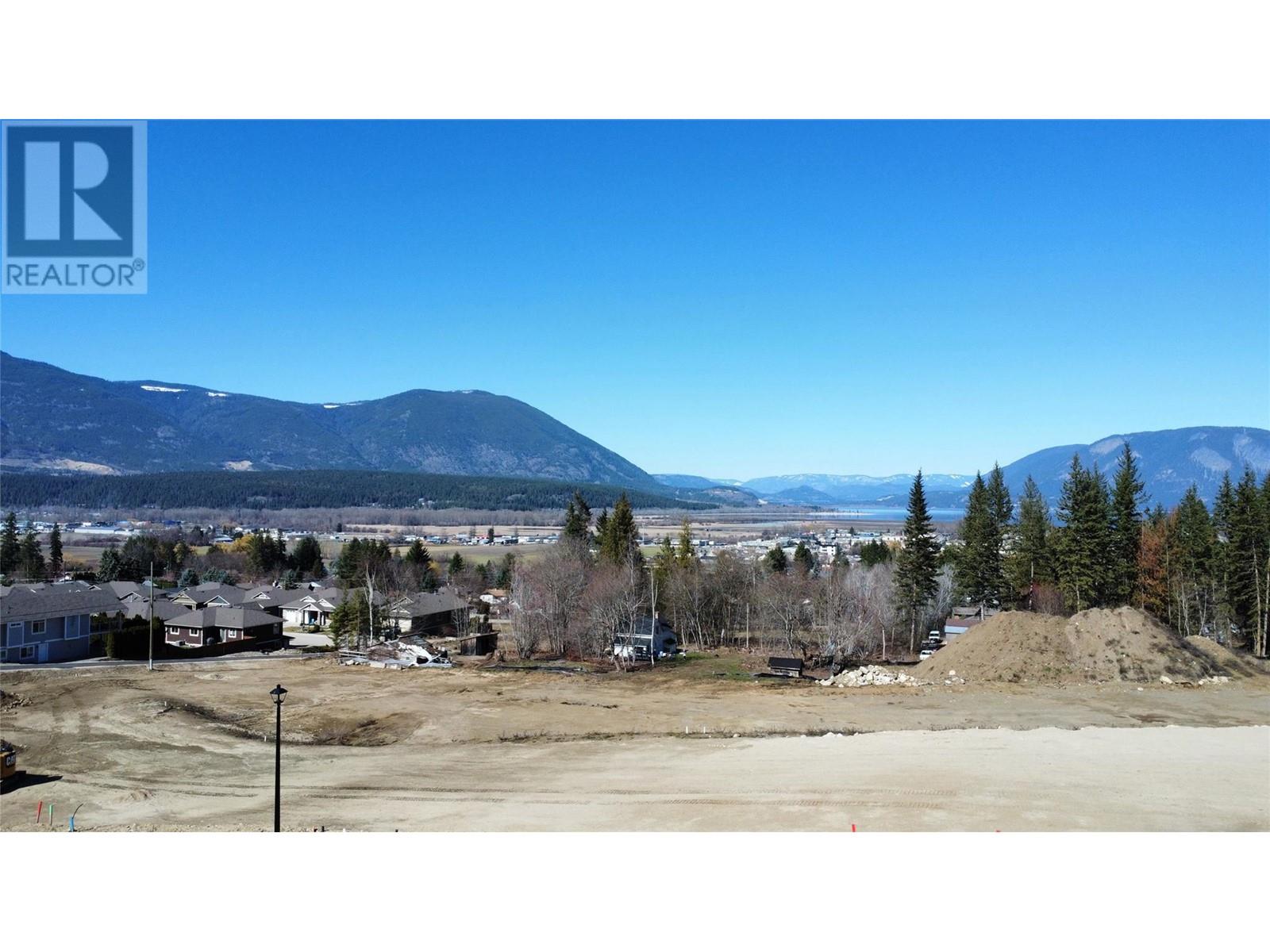 931 25 Avenue Sw, Salmon Arm, British Columbia  V1E 4M2 - Photo 2 - 10325578