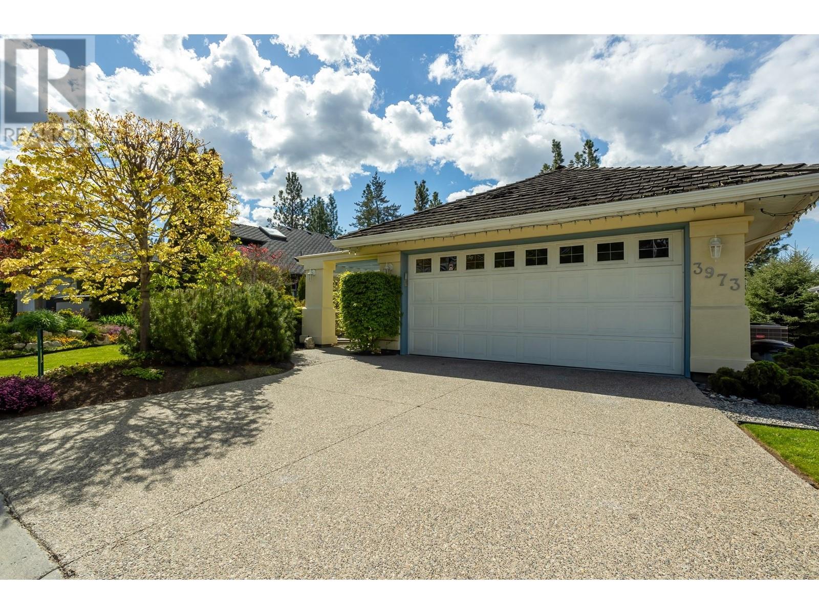 3973 Gallaghers Circle, Kelowna, British Columbia  V1W 3Z9 - Photo 3 - 10325666