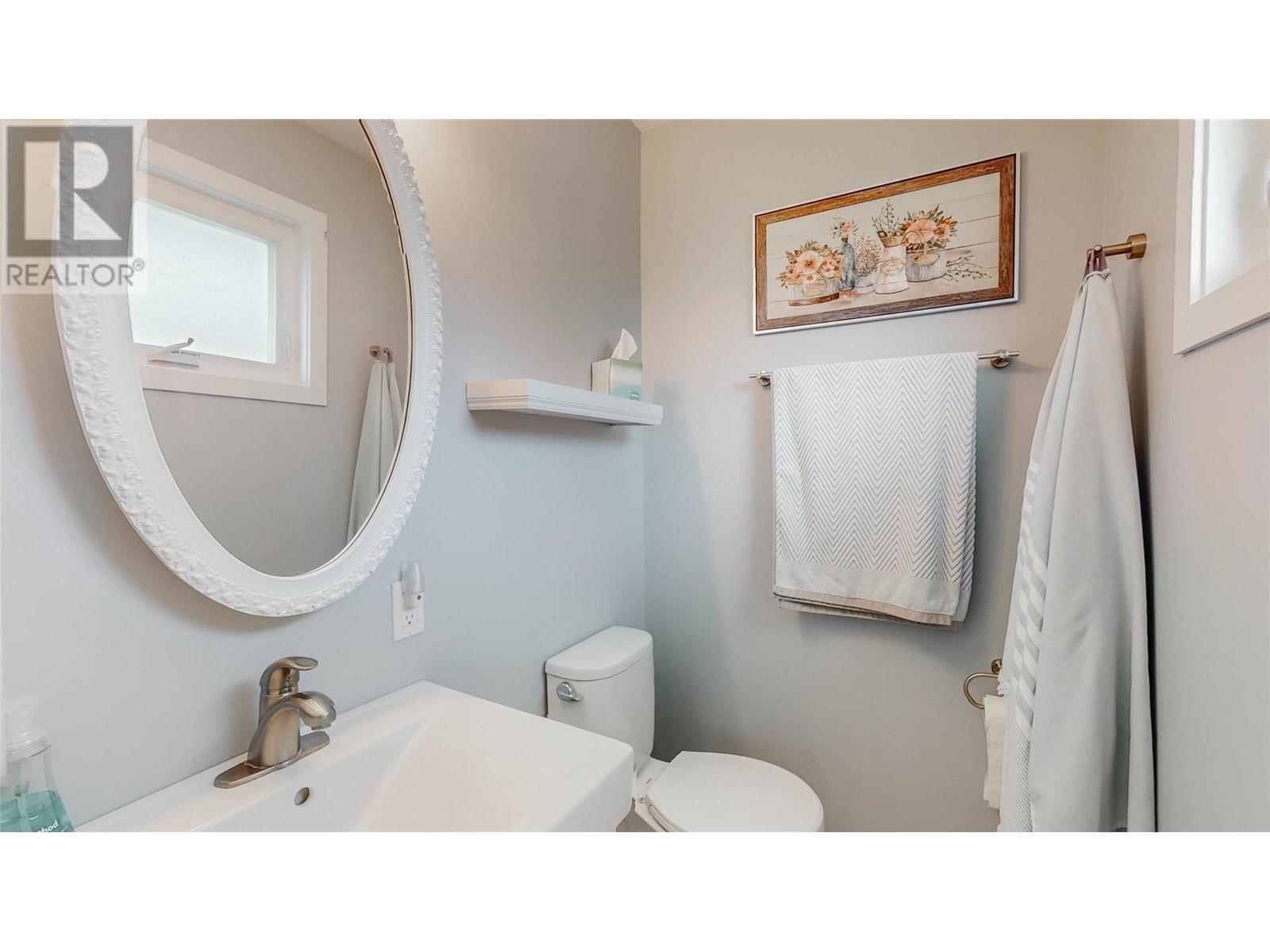 3821 35th Street, Osoyoos, British Columbia  V0H 1V6 - Photo 16 - 10325660