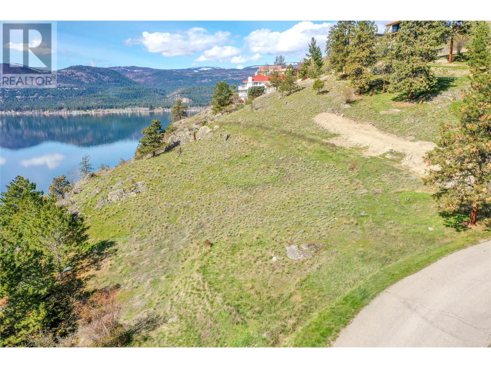 8830 Adventure Bay Road, Vernon, British Columbia  V1H 1E1 - Photo 29 - 10325683