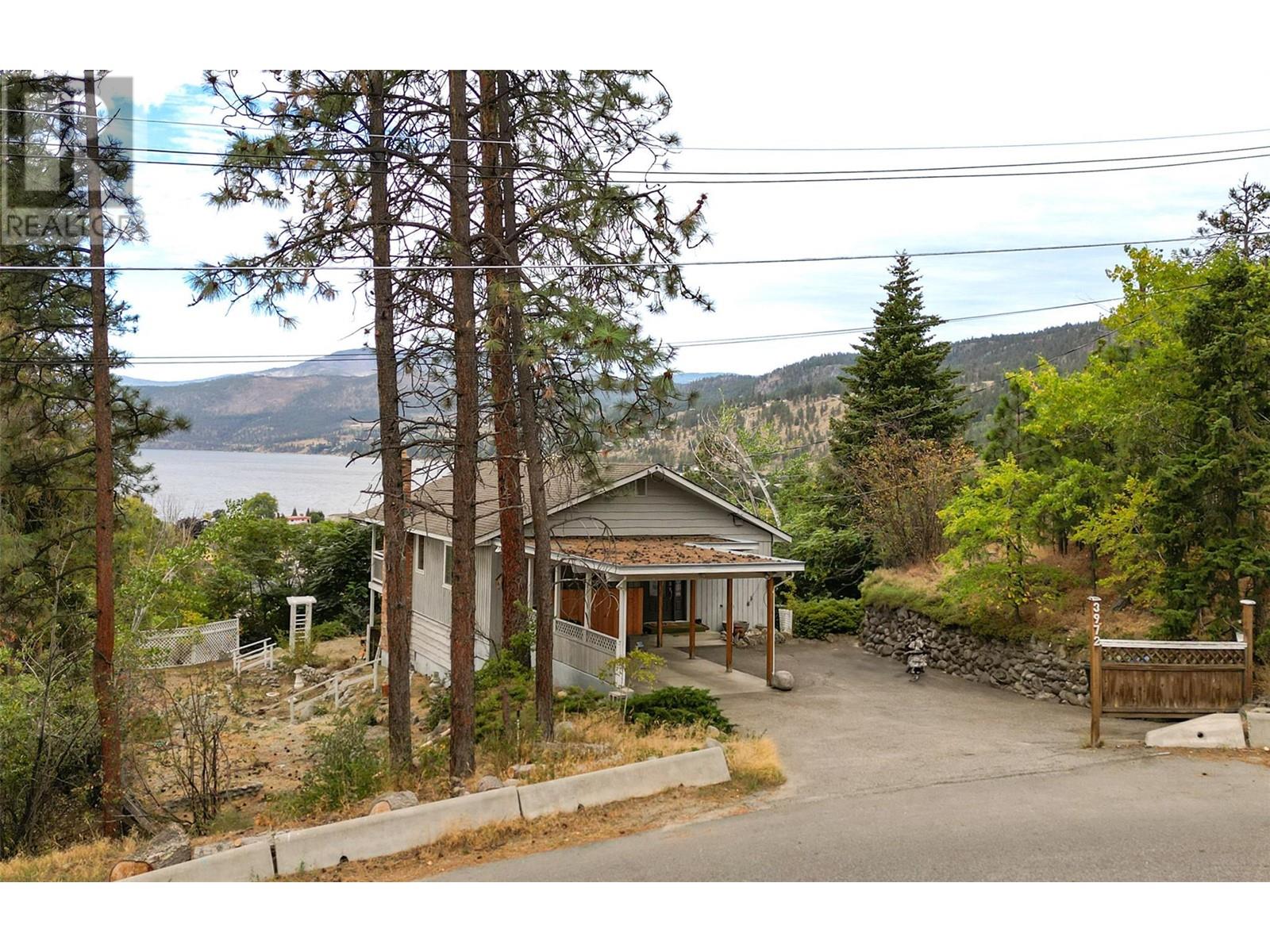 3972 Desert Pines Avenue, Peachland, British Columbia  V4T 1X2 - Photo 1 - 10325349