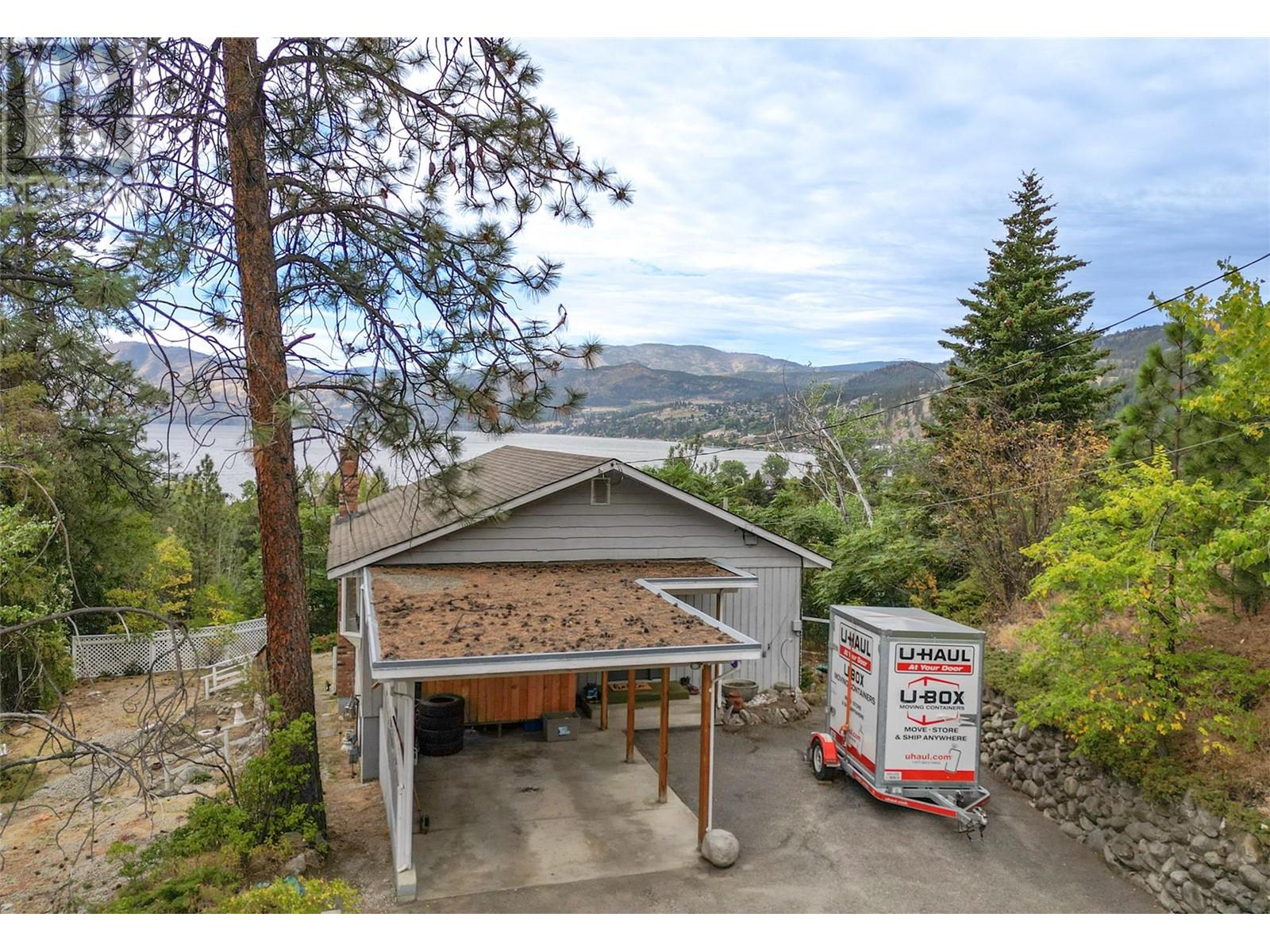 3972 Desert Pines Avenue, Peachland, British Columbia  V4T 1X2 - Photo 4 - 10325349