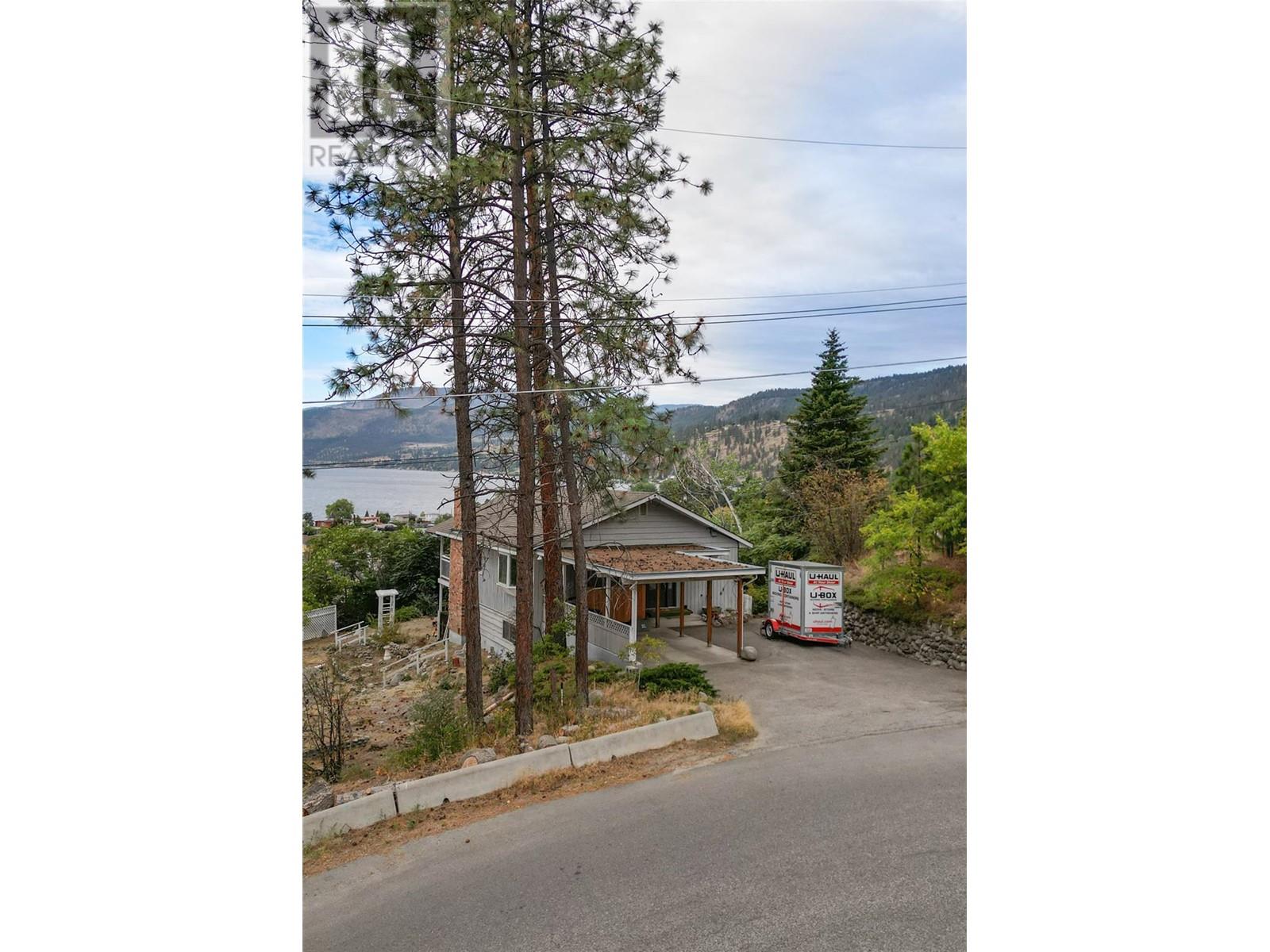 3972 Desert Pines Avenue, Peachland, British Columbia  V4T 1X2 - Photo 56 - 10325349