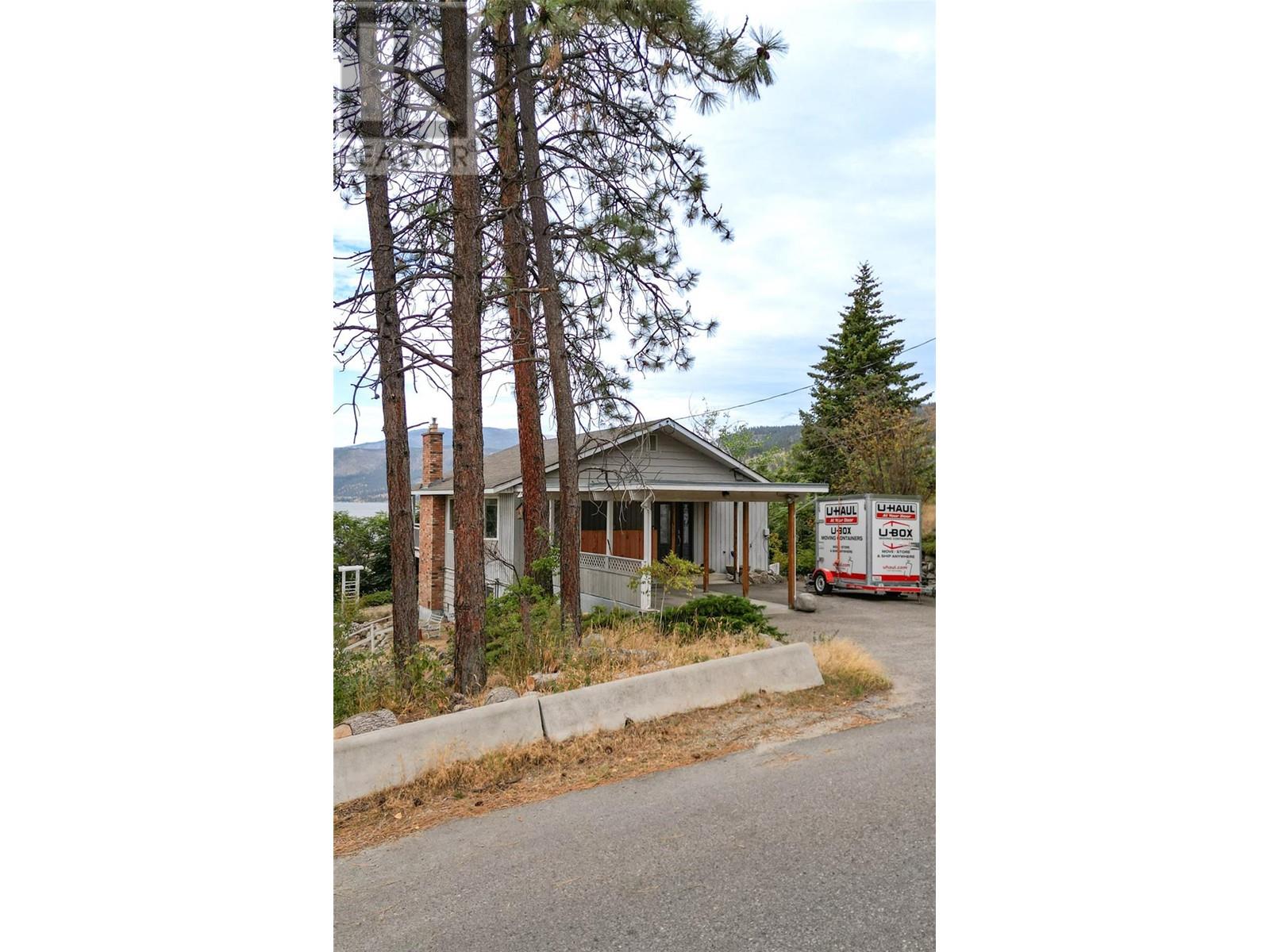 3972 Desert Pines Avenue, Peachland, British Columbia  V4T 1X2 - Photo 57 - 10325349