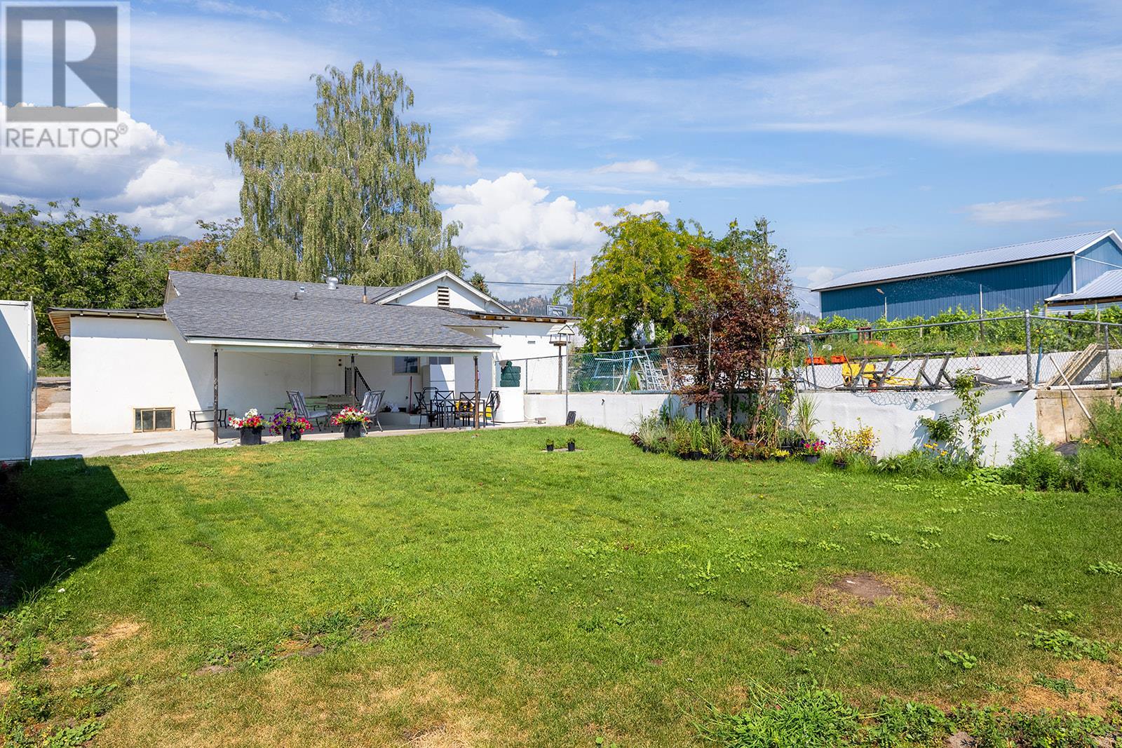 5463 Sumac Street, Oliver, British Columbia  V0H 1T1 - Photo 5 - 10325705