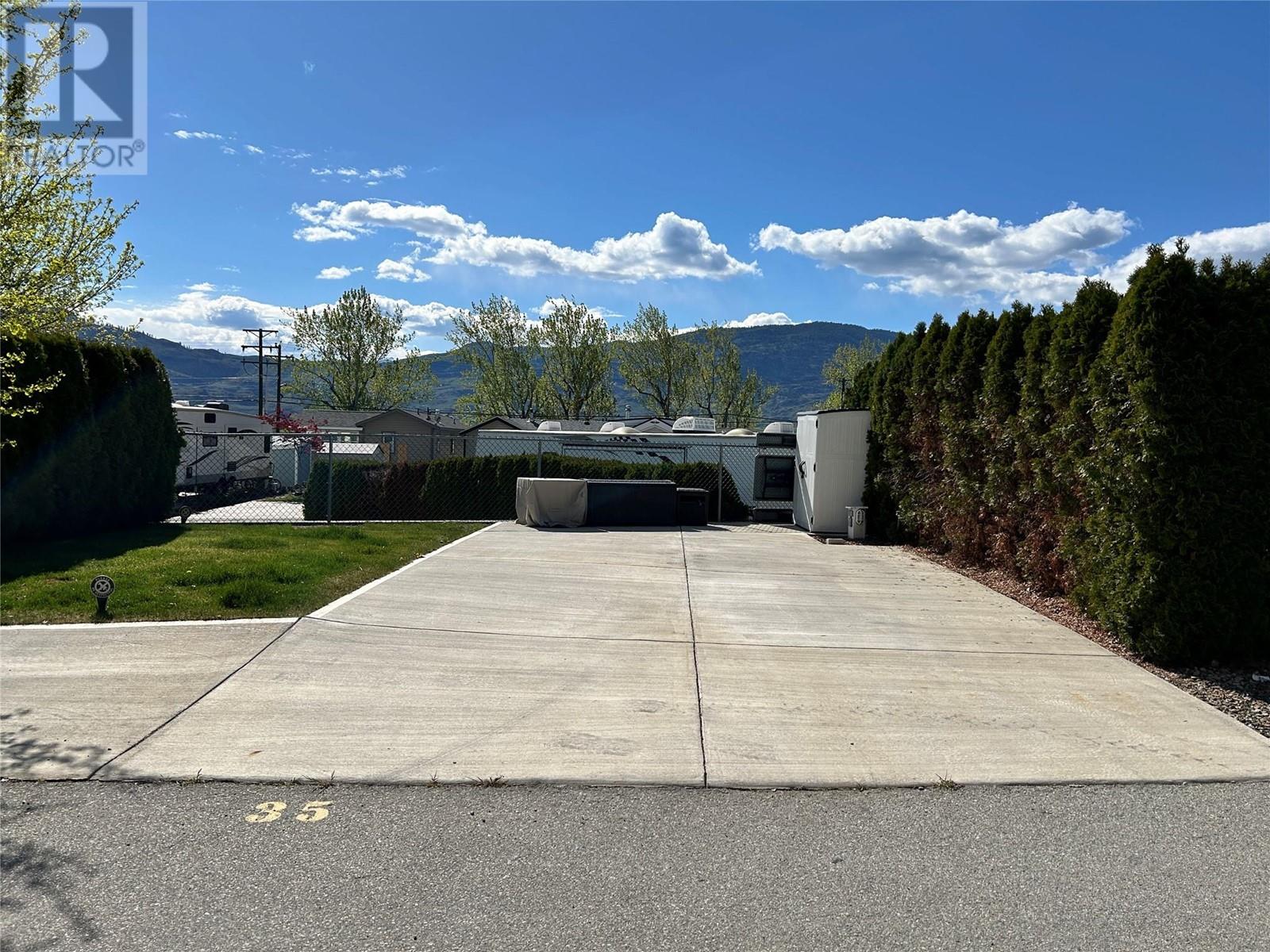 5005 Lakeshore Drive Unit# 35, Osoyoos, British Columbia  V0H 1V6 - Photo 3 - 10325662