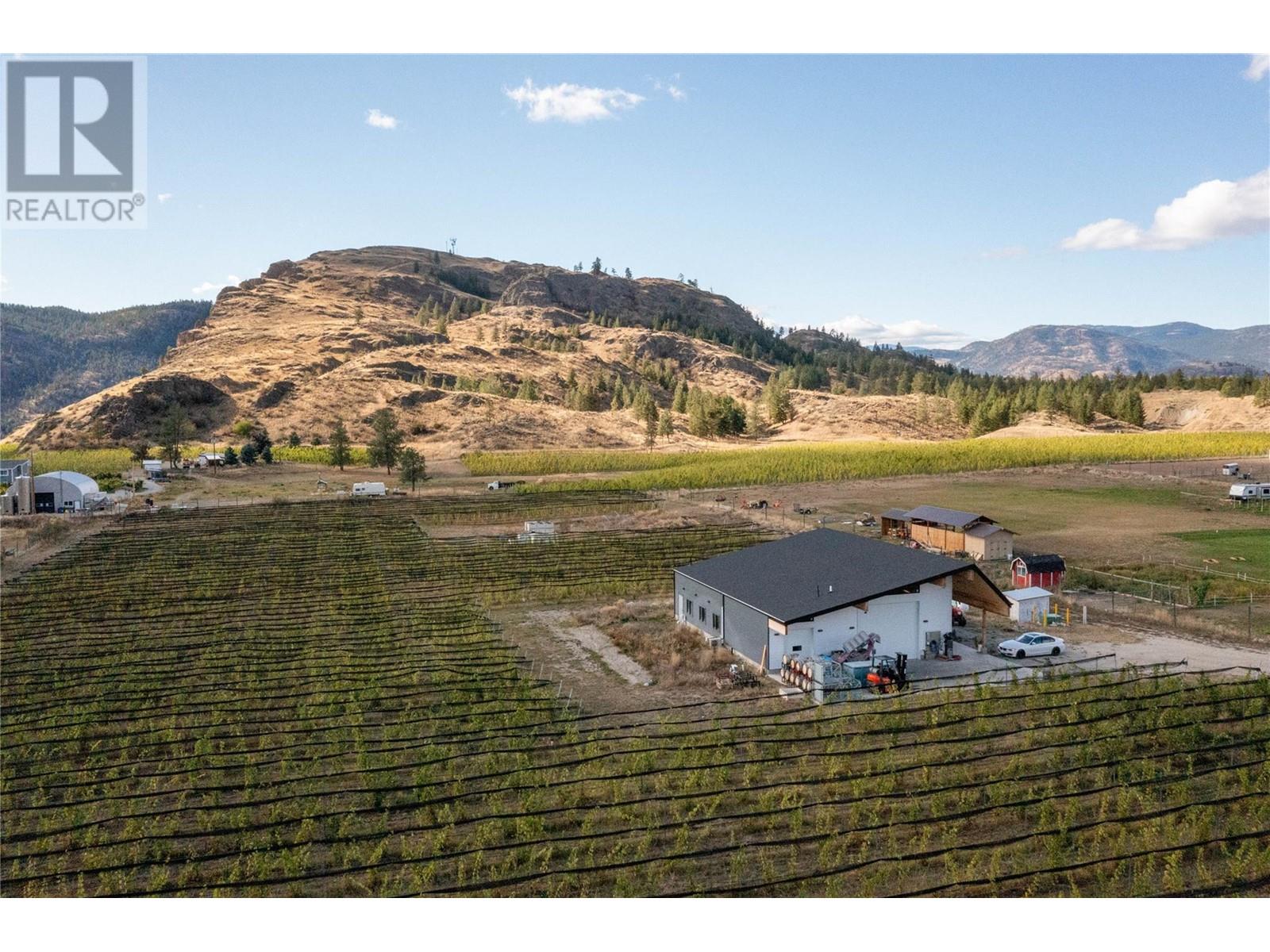 4112 Mclean Creek Road, Okanagan Falls, British Columbia  V0H 1R1 - Photo 2 - 10325851