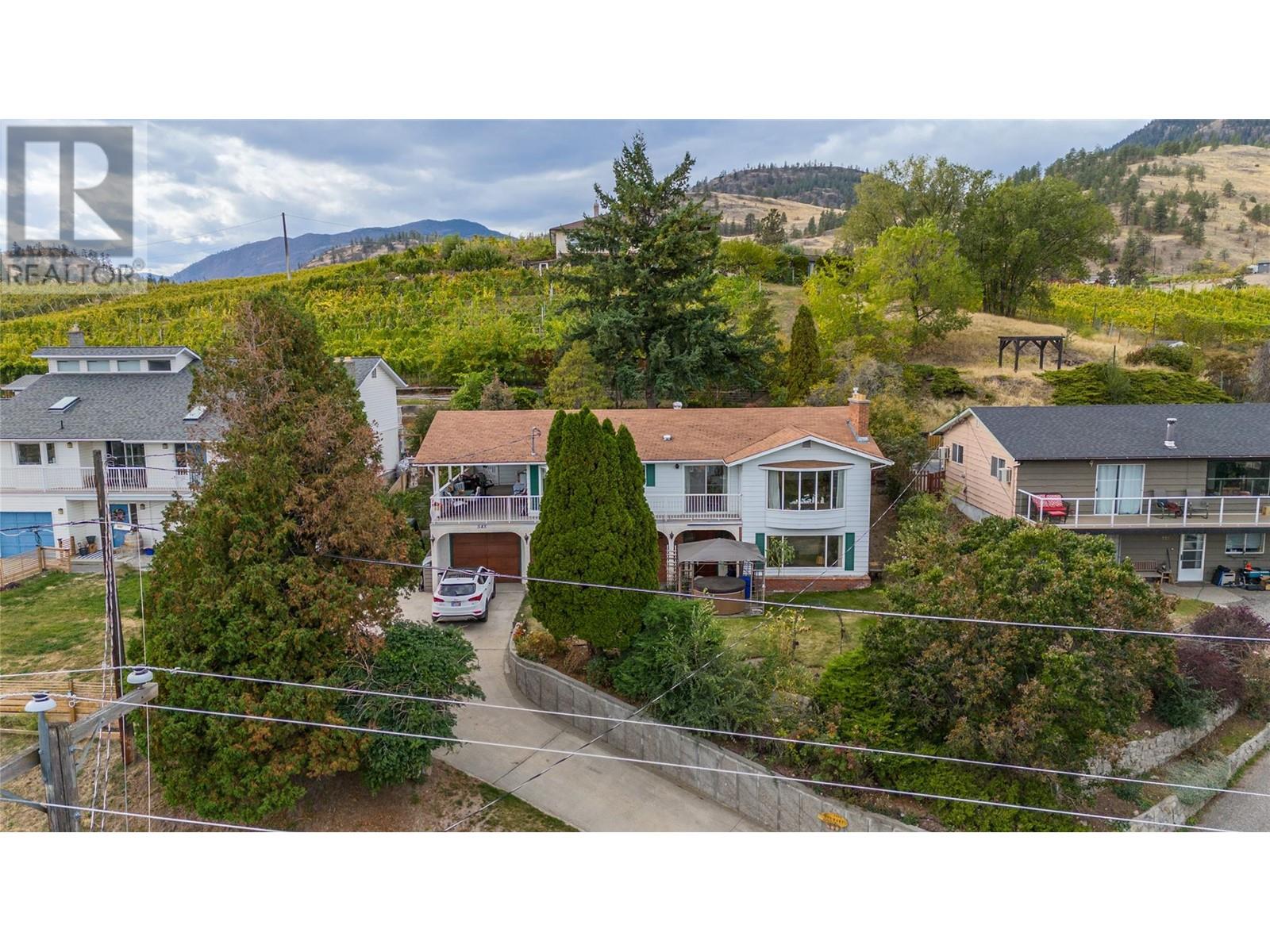 545 Pineview Drive, Kaleden, British Columbia  V0H 1K0 - Photo 1 - 10325836