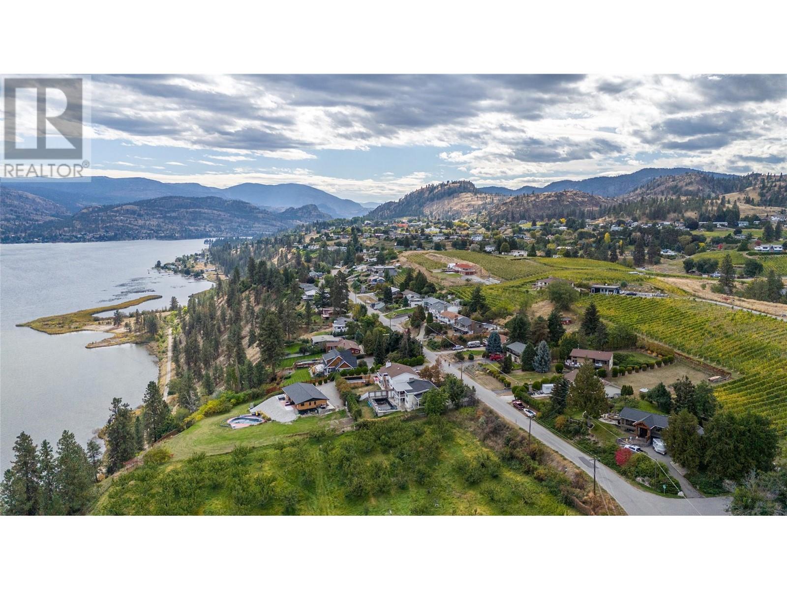 545 Pineview Drive, Kaleden, British Columbia  V0H 1K0 - Photo 59 - 10325836