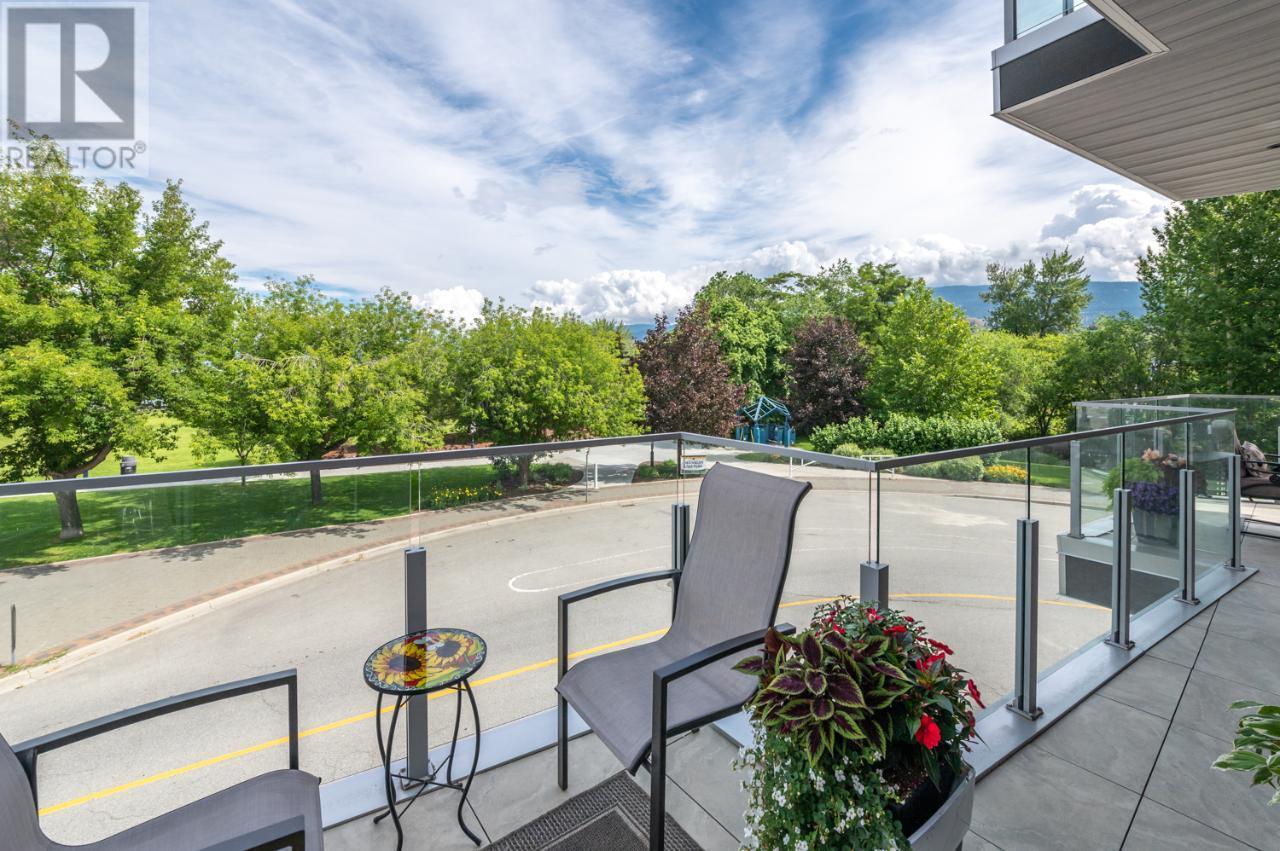 88 Lakeshore Drive, Penticton, British Columbia  V2A 1B5 - Photo 34 - 10325917