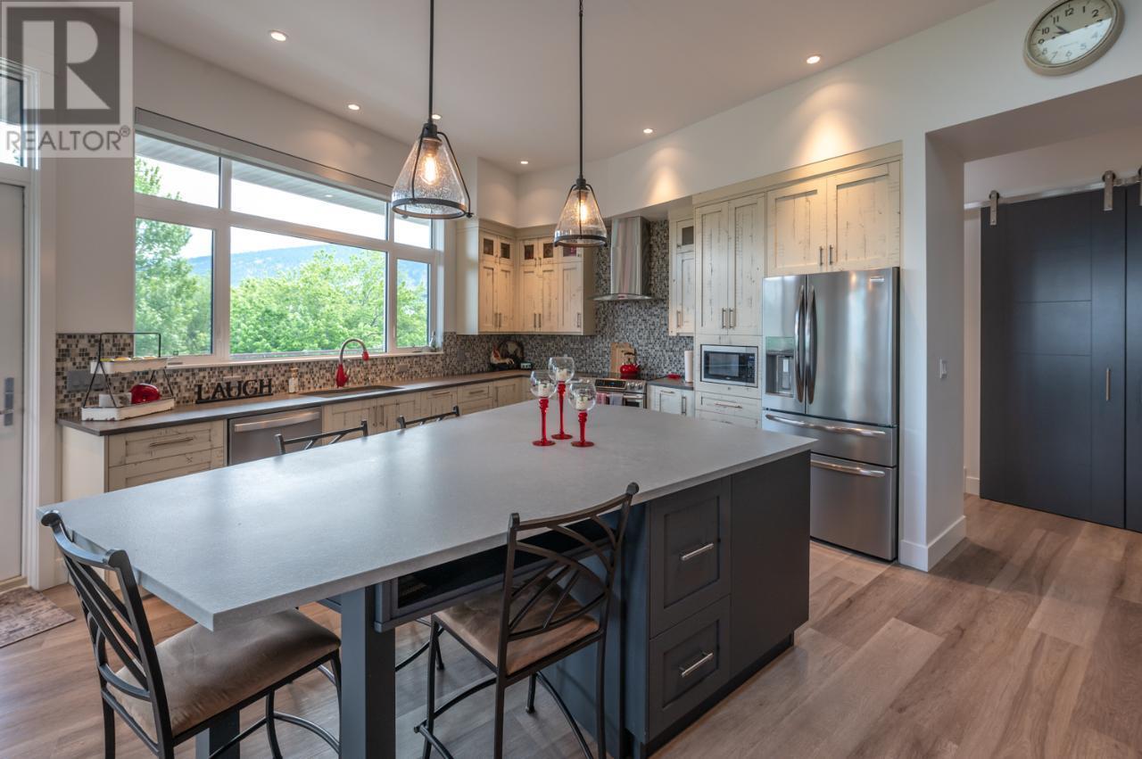 88 Lakeshore Drive, Penticton, British Columbia  V2A 1B5 - Photo 40 - 10325917