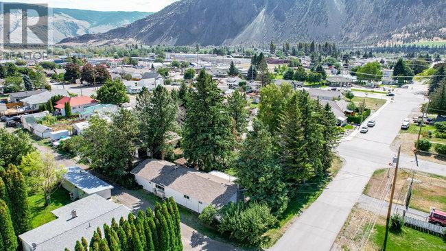 406 6th Avenue, Keremeos, British Columbia  V0X 1N3 - Photo 37 - 10325939