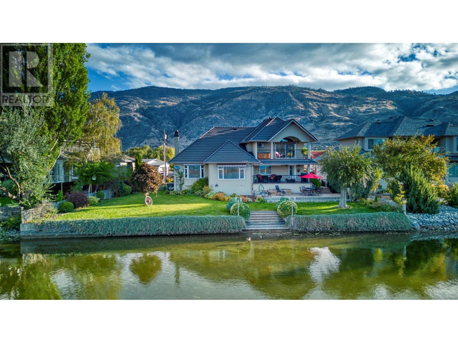 51 Harbour Key Drive, Osoyoos, British Columbia  V0H 1V3 - Photo 4 - 10325616