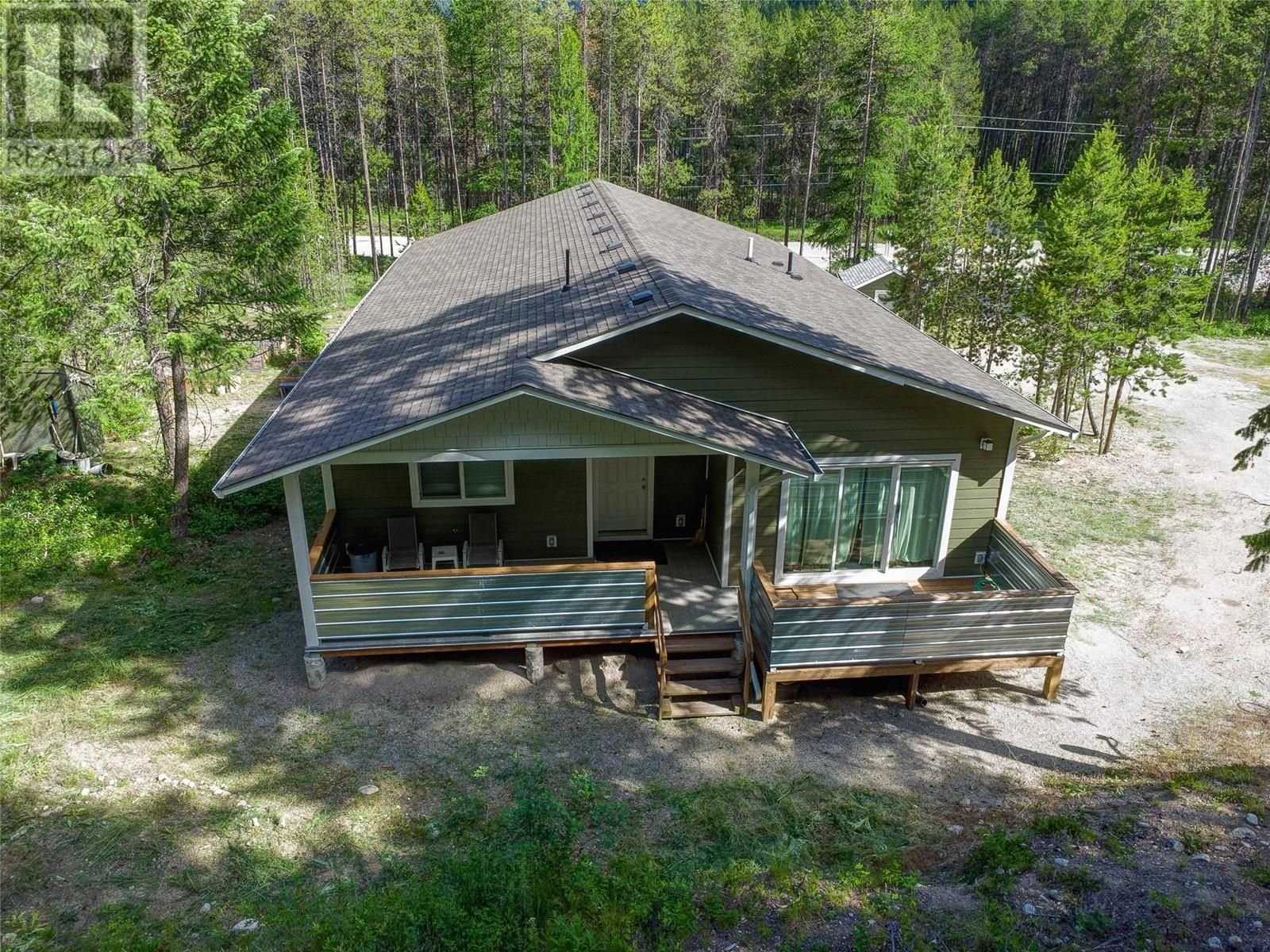 4820 Highway 33, Beaverdell, British Columbia  V0H 1A0 - Photo 3 - 10325965