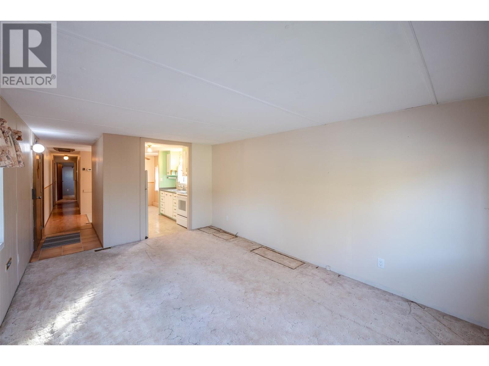 98 Okanagan Avenue E Unit# 63, Penticton, British Columbia  V2A 3J5 - Photo 4 - 10326086