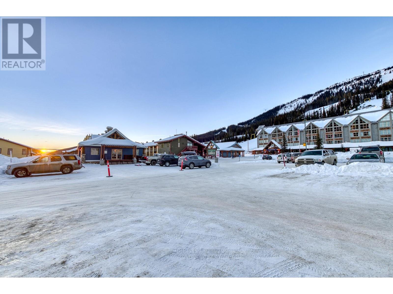 360 Strayhorse Road Unit# C-13, Apex Mountain, British Columbia  V0X 1K0 - Photo 24 - 10326045