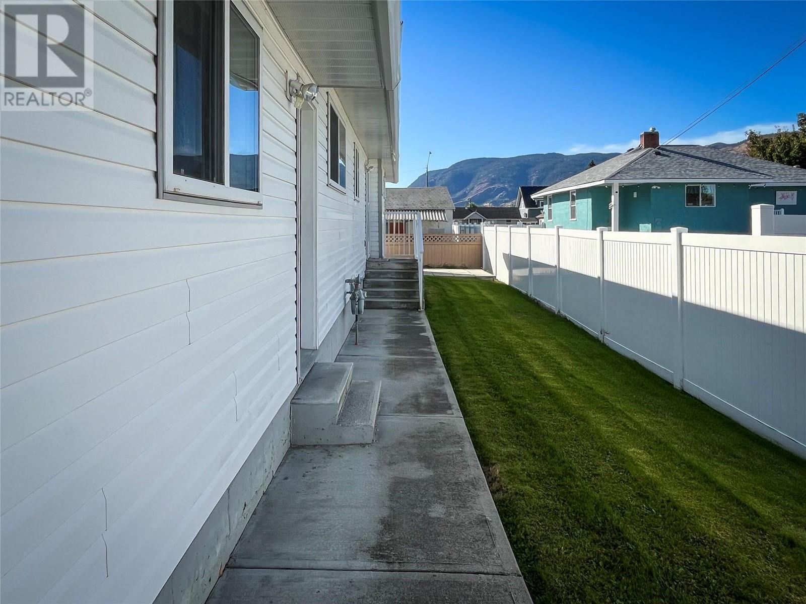 1061 Argyle Street, Penticton, British Columbia  V2A 5P3 - Photo 29 - 10326002