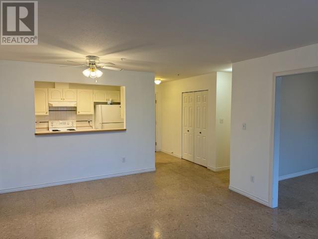 2401 South Main Street Unit# 102, Penticton, British Columbia  V2A 5J1 - Photo 4 - 10326267