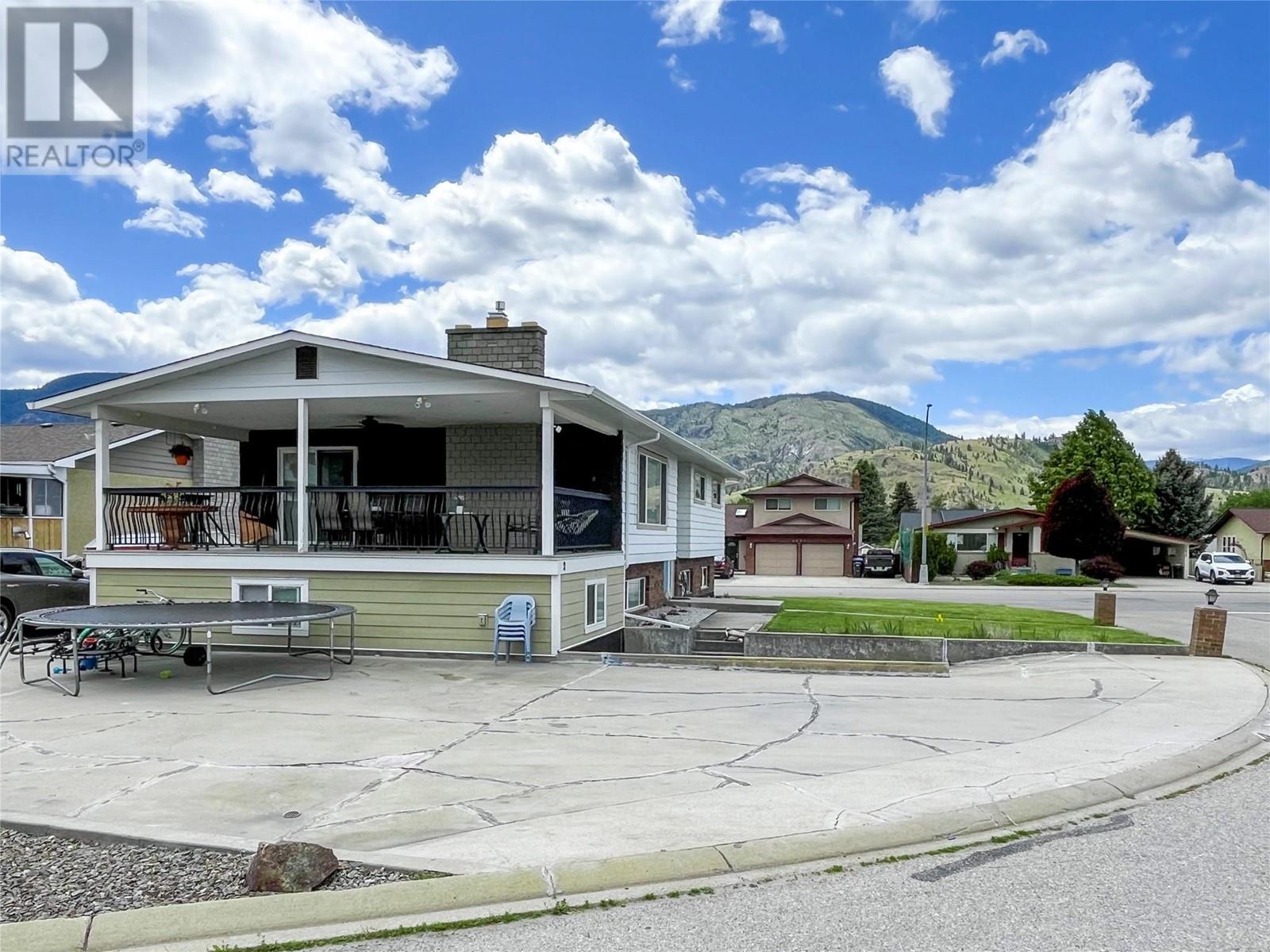 102 Mcgraw Court, Penticton, British Columbia  V2A 6Y6 - Photo 4 - 10326256