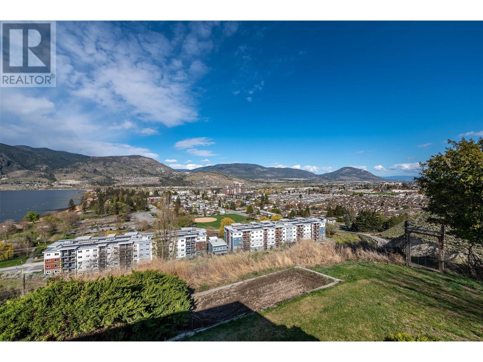 105 Spruce Road, Penticton, British Columbia  V2A 8V9 - Photo 10 - 10326389