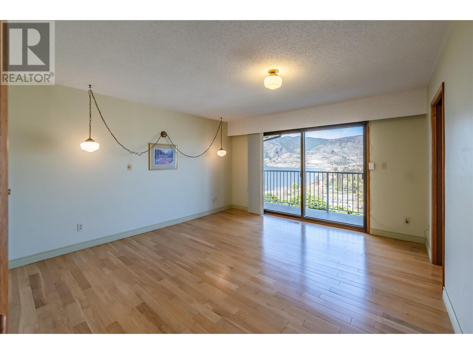 105 Spruce Road, Penticton, British Columbia  V2A 8V9 - Photo 18 - 10326389