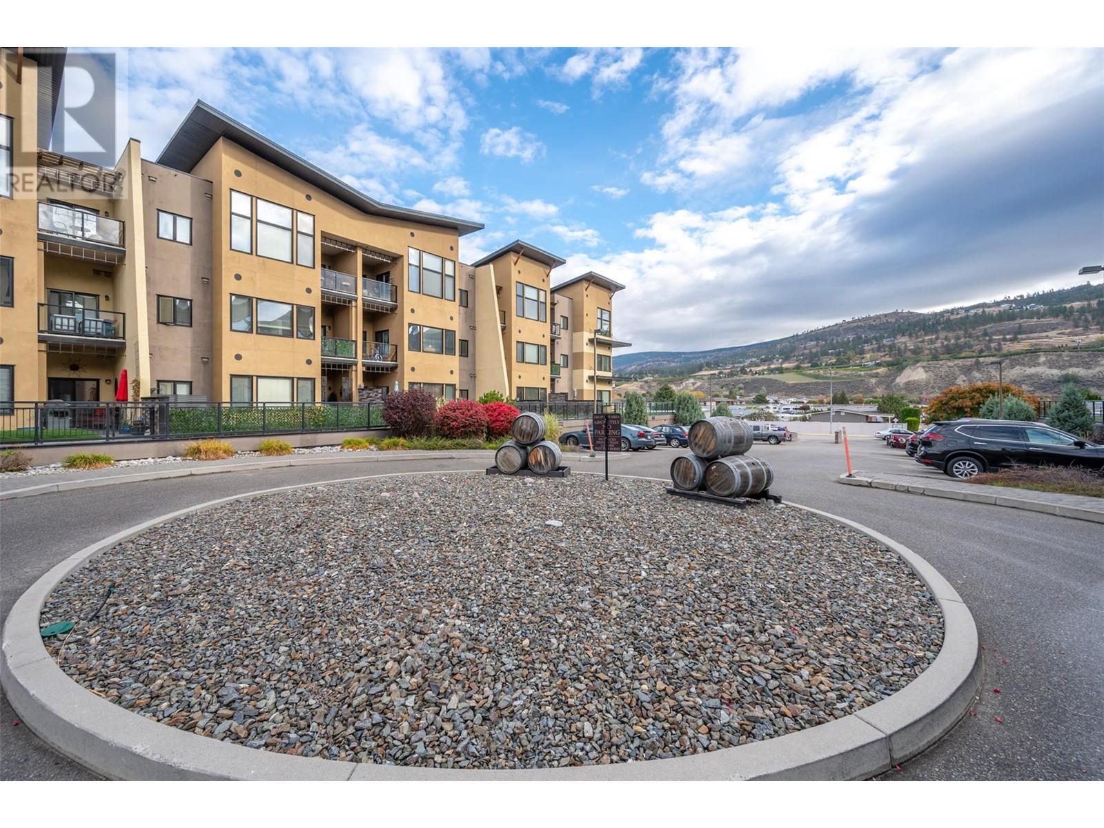 3311 Wilson Street Unit# 410, Penticton, British Columbia  V2A 8J3 - Photo 2 - 10326429