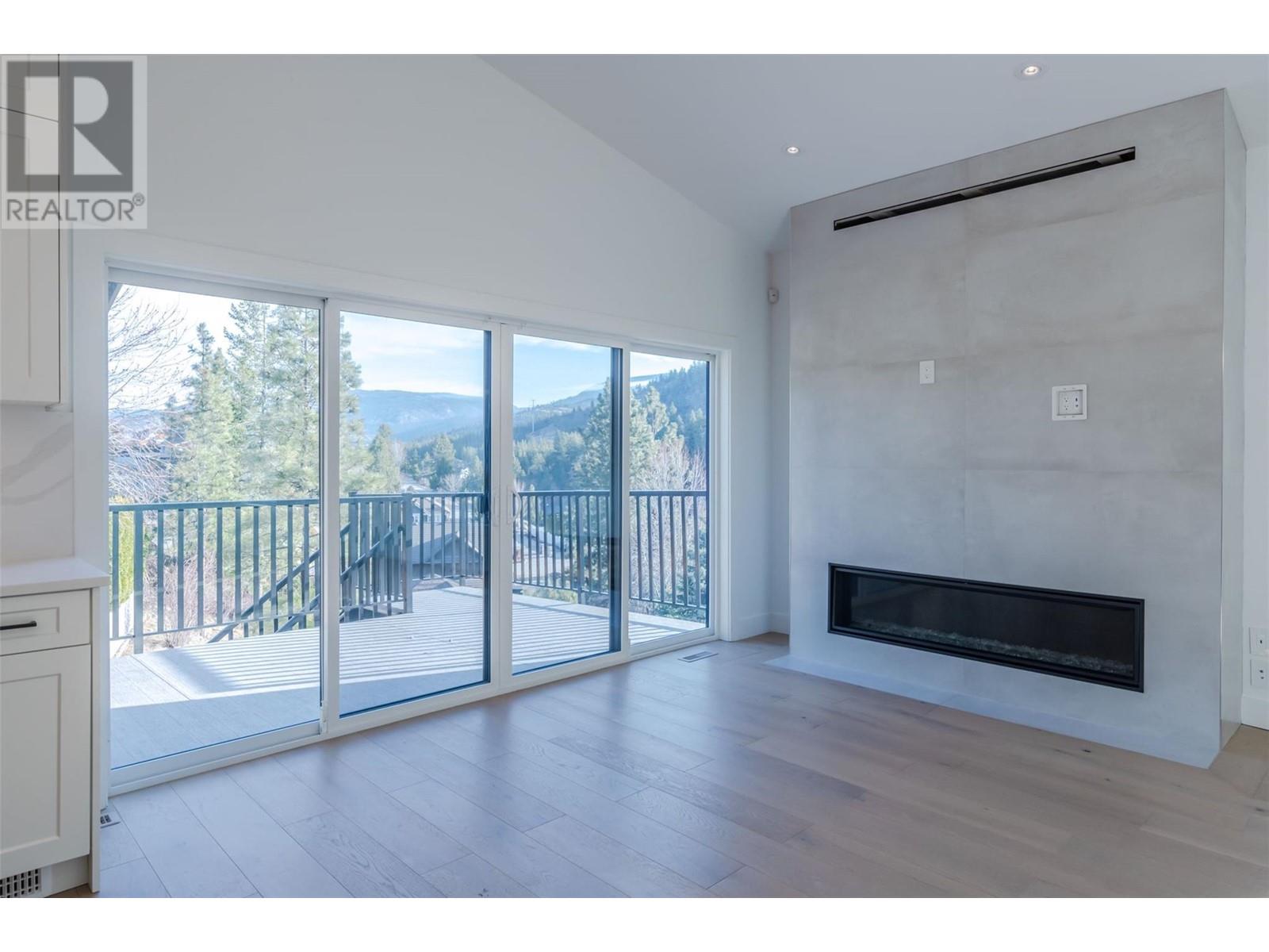 3271 Evergreen Drive, Penticton, British Columbia  V2A 9A9 - Photo 18 - 10326185