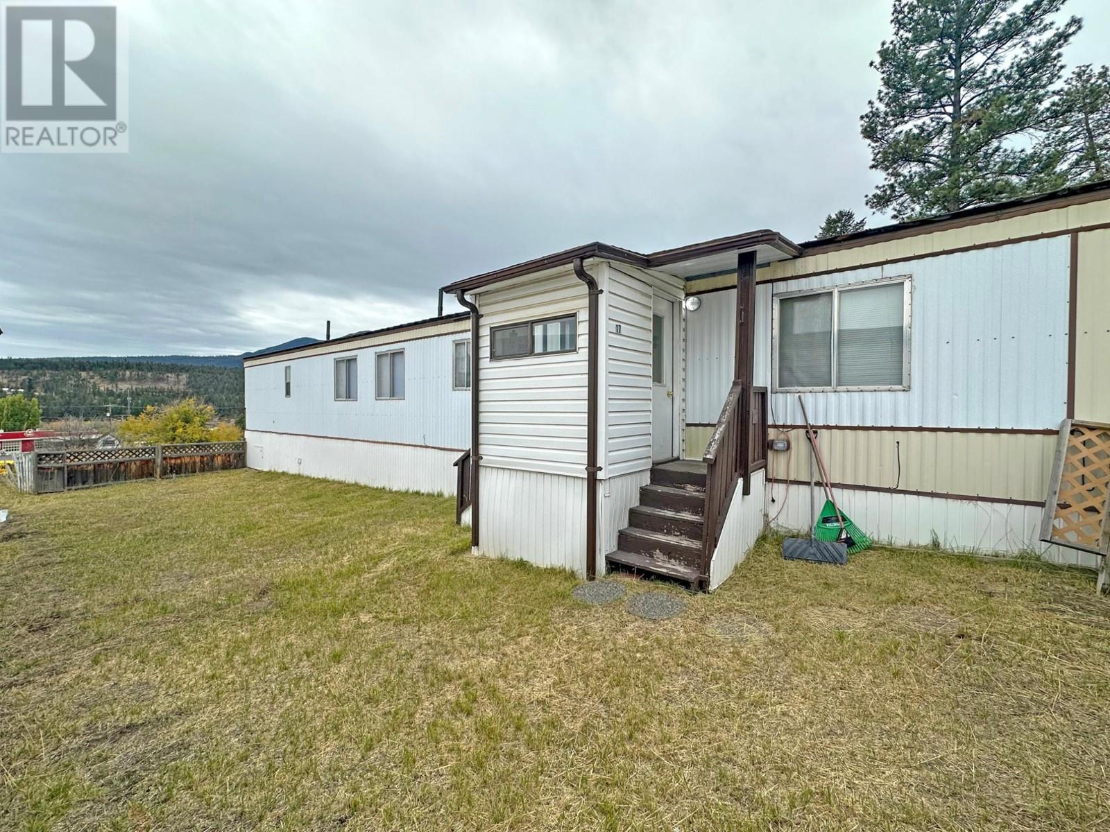 1620 Cariboo  97 Highway Unit# 17, Clinton, British Columbia  V0K 1K0 - Photo 4 - 181453