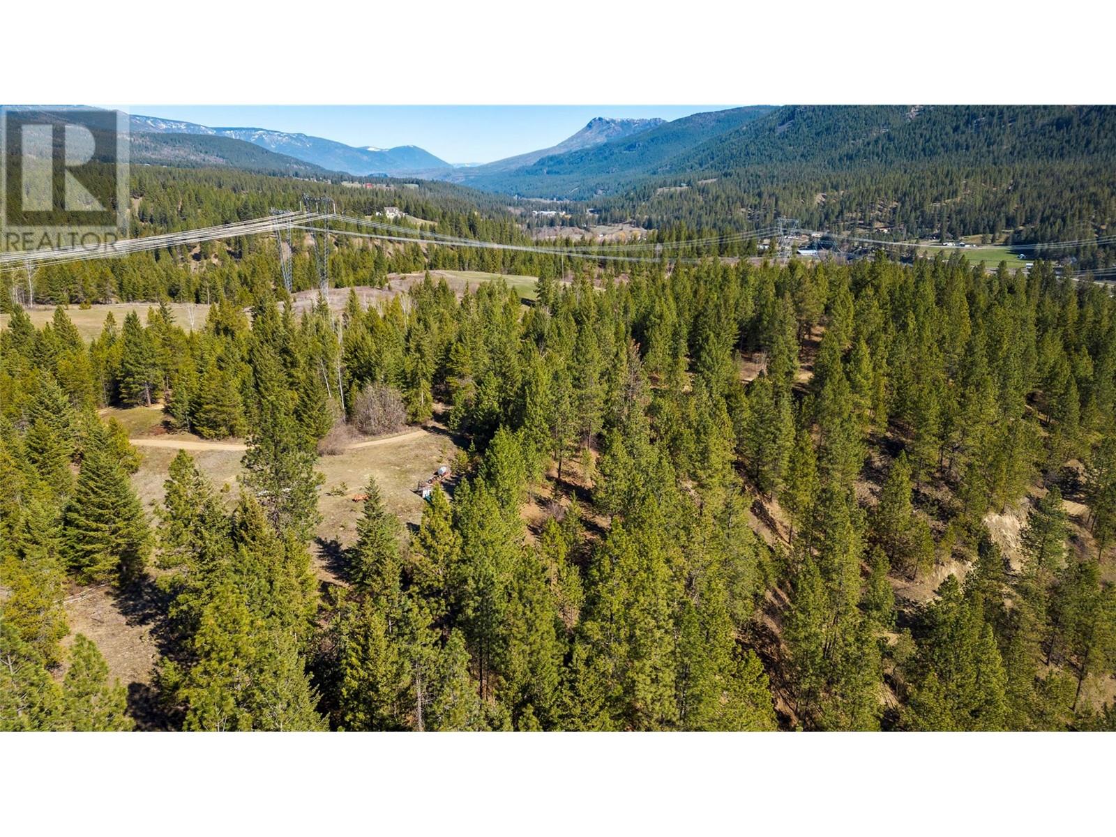 2720 Salmon River Road, Salmon Arm, British Columbia  V1E 3H8 - Photo 11 - 10326484