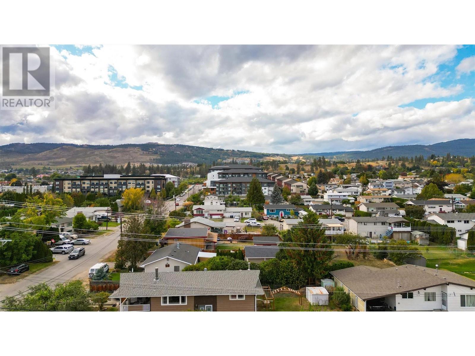 3645 Gosset Road Unit# 213, West Kelowna, British Columbia  V1Z 4C9 - Photo 1 - 10326597