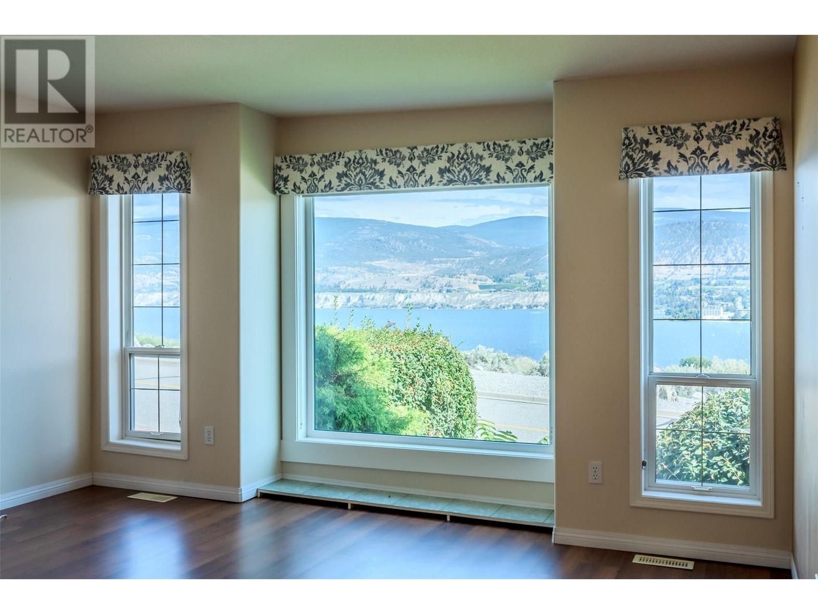 418 Ridge Road, Penticton, British Columbia  V2A 8N7 - Photo 6 - 10326648