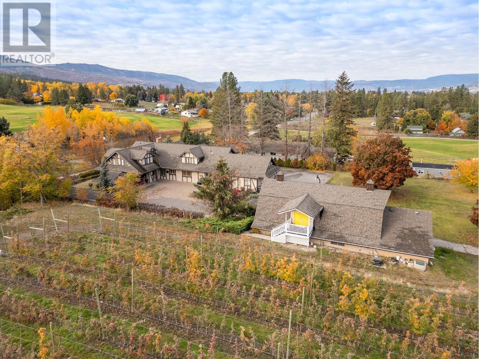 3310 Mathews Road, Kelowna, British Columbia  V1W 4C4 - Photo 60 - 10326824