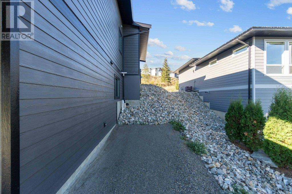 2506 Highlands Drive, Blind Bay, British Columbia  V0E 1H2 - Photo 24 - 10326164