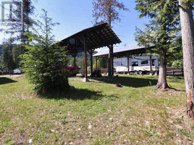 1701 Ireland Road Unit# 5, North Shuswap, British Columbia  V0E 1M9 - Photo 20 - 177903