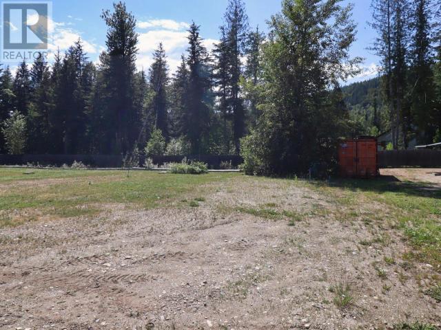 1701 Ireland Road Unit# 5, North Shuswap, British Columbia  V0E 1M9 - Photo 3 - 177903